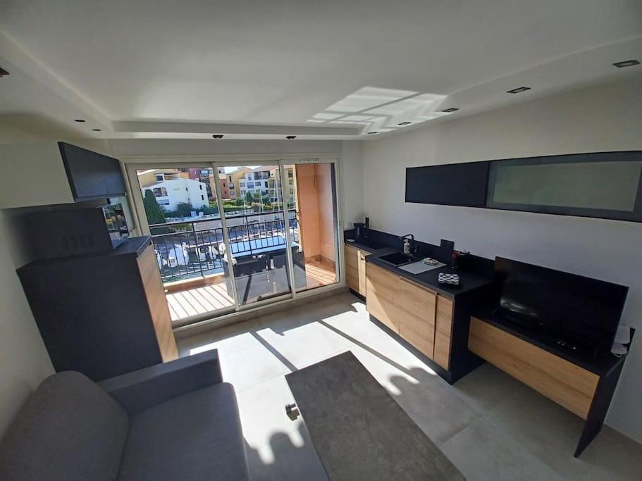 Cap'Nomad Studio Cote Mer - Balcon - Piscine - Parking แอกด์ ภายนอก รูปภาพ